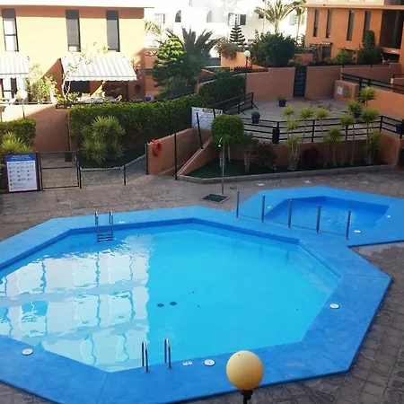 Tenerife El Medano Triplex A 50M De La Playa Apartment El Medano (Tenerife)